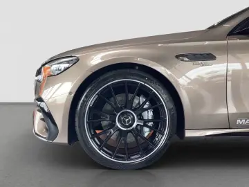 Mercedes-Benz E 53 HYBRID 4M  AMG DISTR PANO V-Max MASSAGE