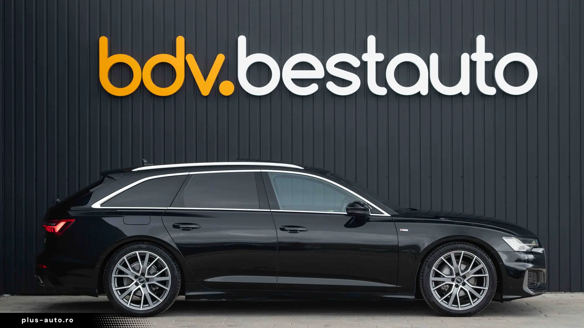 Audi A6 Avant 40 TDI quattro S tronic S line