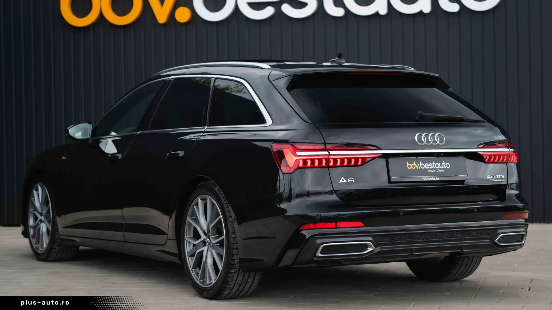 Audi A6 Avant 40 TDI quattro S tronic S line
