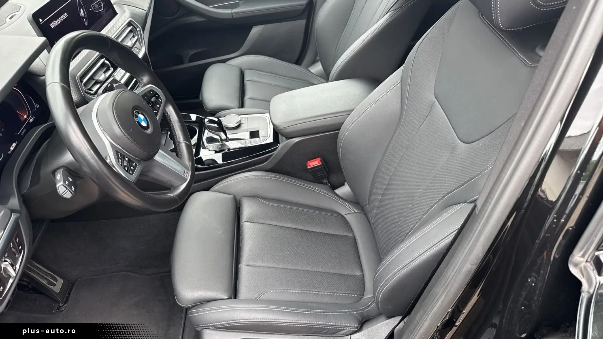 BMW X3 xDrive20d AHK
