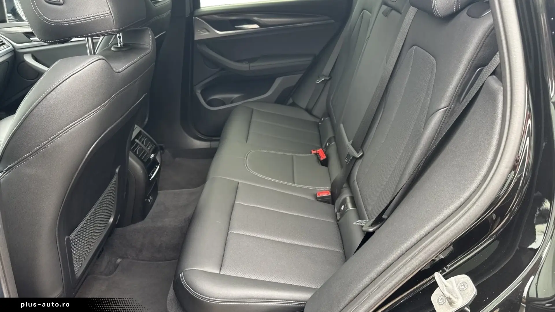 BMW X3 xDrive20d AHK