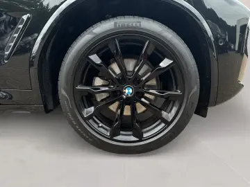 BMW X3 xDrive20d AHK