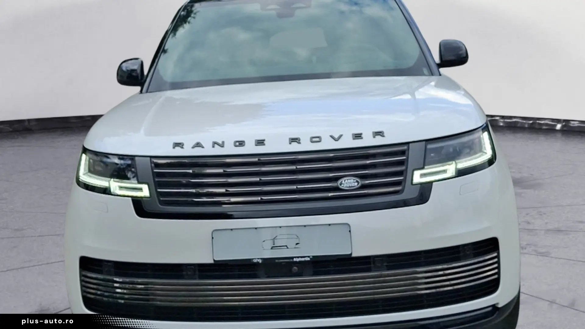 Land Rover Range Rover P615 LWB SV Signature