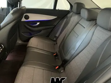 Mercedes-Benz E 200 Lim AMG DISTR WIDESCR 19Z KAM MEMORY