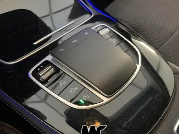 Mercedes-Benz E 200 Lim AMG DISTR WIDESCR 19Z KAM MEMORY