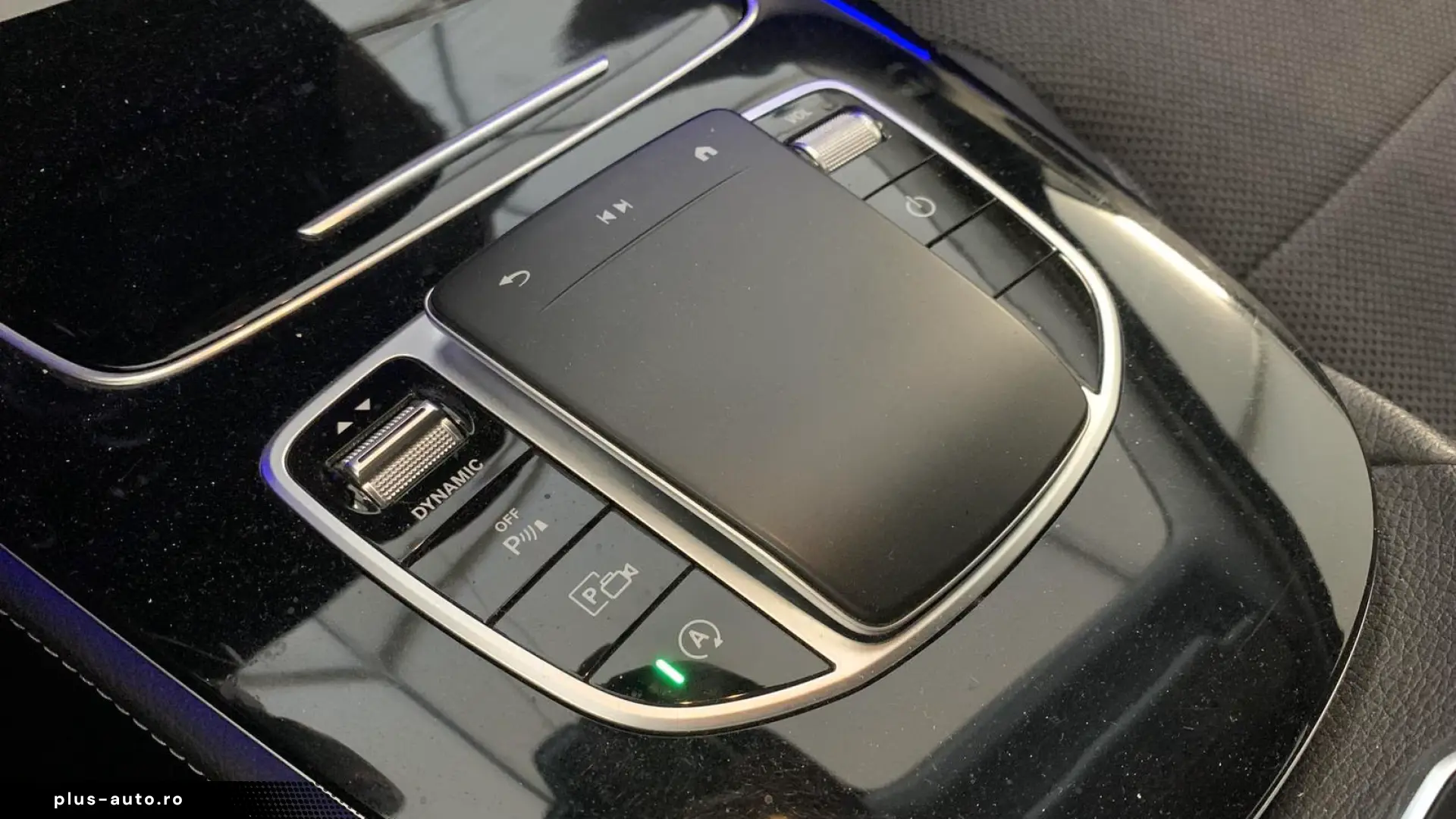Mercedes-Benz E 200 Lim AMG DISTR WIDESCR 19Z KAM MEMORY