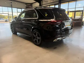 MERCEDES-BENZ GLE 350 de 4M AMG Pano AIRMATIC AHK Le…