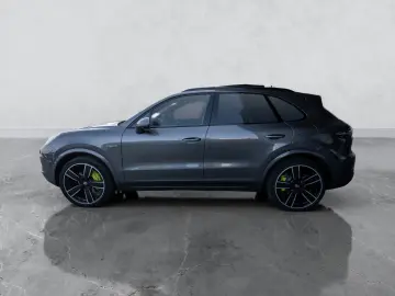 PORSCHE CAYENNE LIVRARE RAPIDA