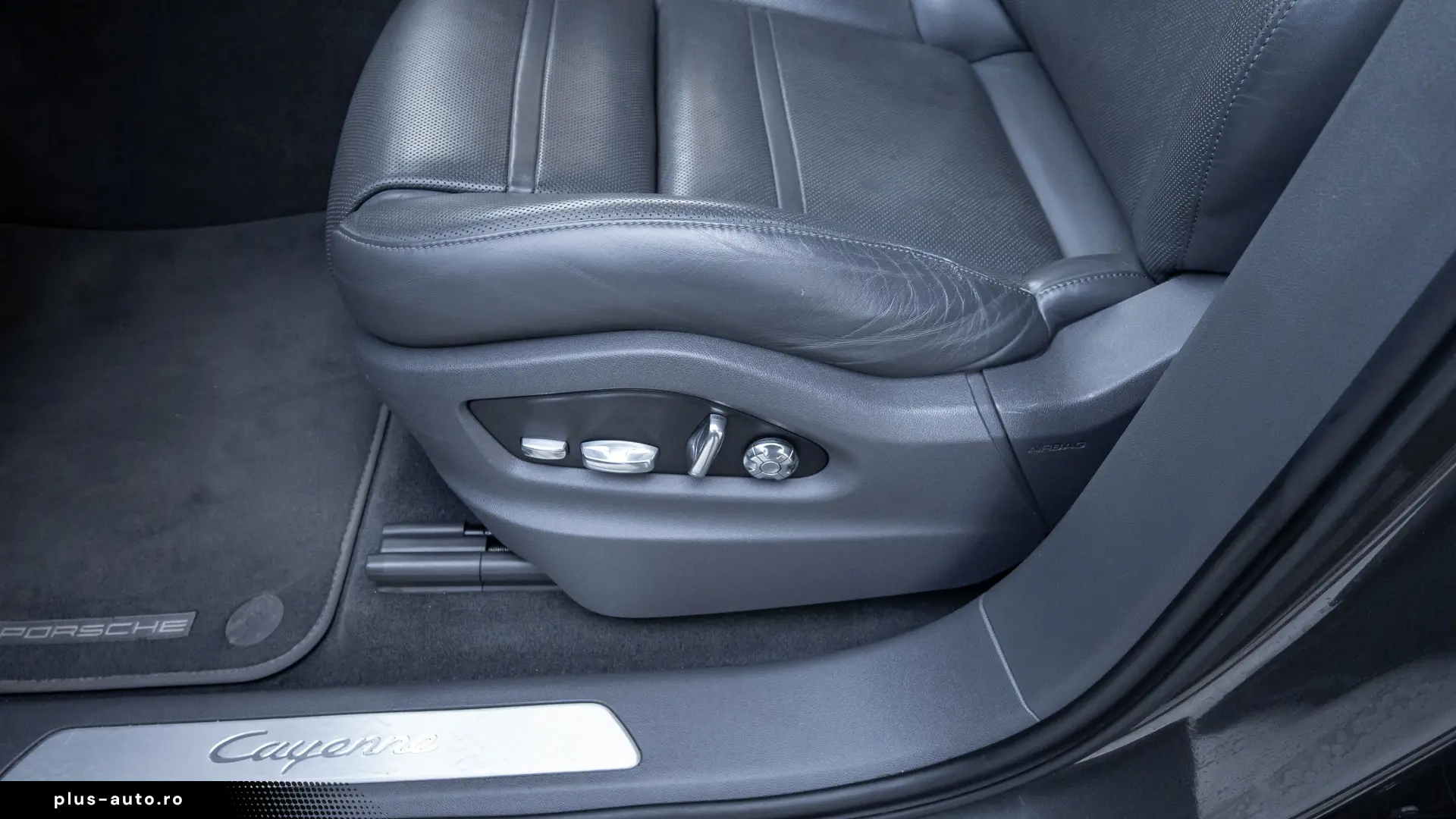 PORSCHE CAYENNE LIVRARE RAPIDA