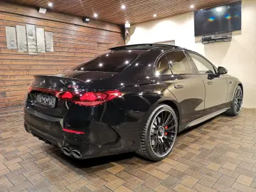 Mercedes-Benz E 53 AMG 4MATIC  9G-TRONIC Plug-in hybrid