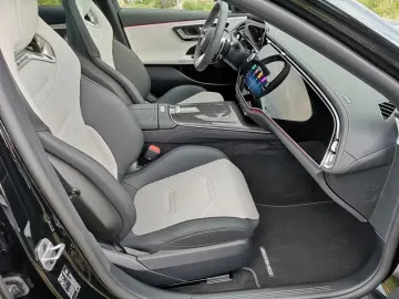 Mercedes-Benz E 53 AMG 4MATIC  9G-TRONIC Plug-in hybrid