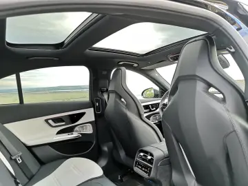 Mercedes-Benz E 53 AMG 4MATIC  9G-TRONIC Plug-in hybrid