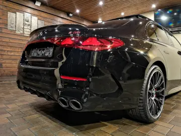 Mercedes-Benz E 53 AMG 4MATIC  9G-TRONIC Plug-in hybrid