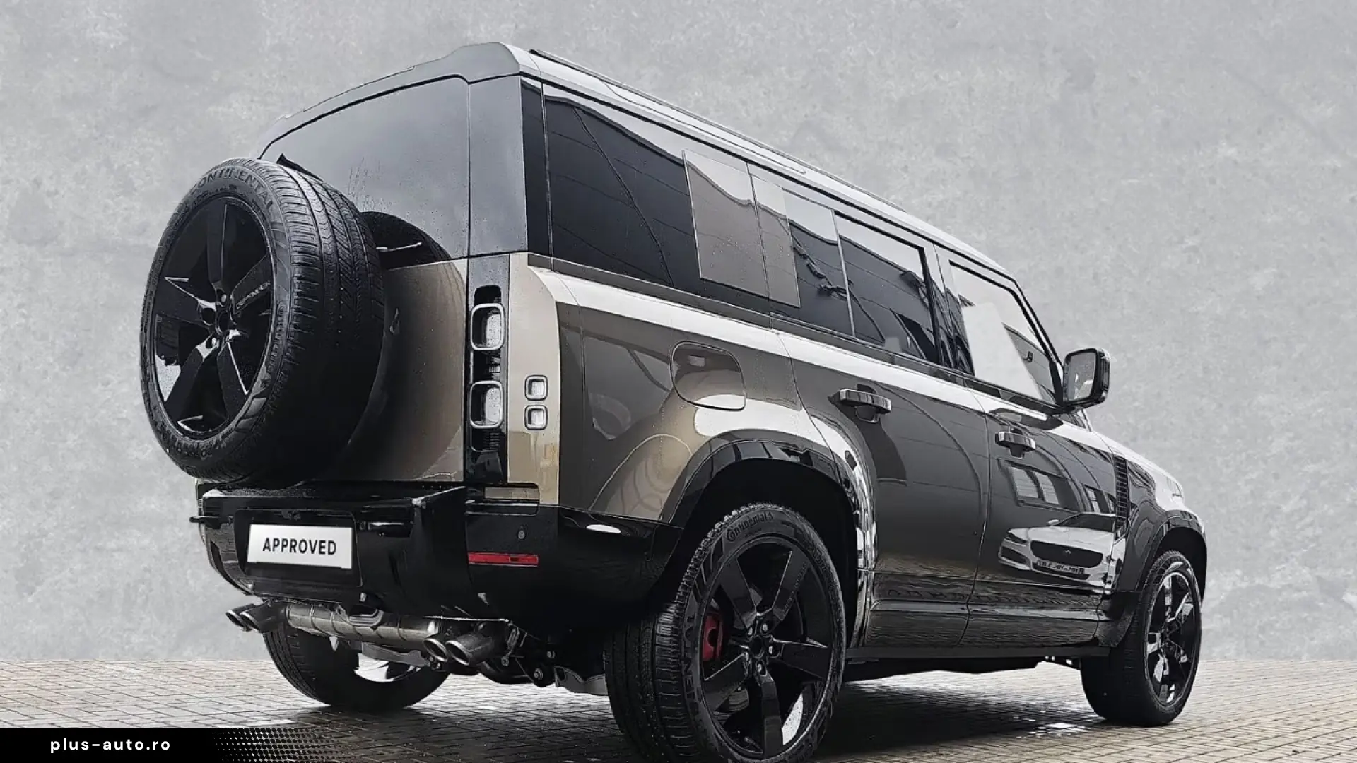 Land Rover Defender 110 P425 X