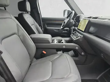 Land Rover Defender 110 P425 X