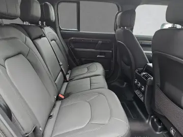 Land Rover Defender 110 P425 X