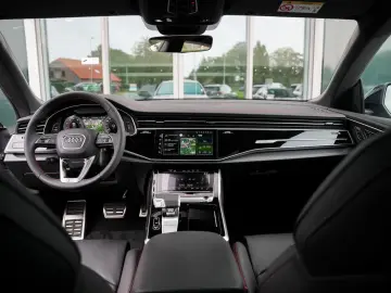 AUDI Q8 60 TFSI e quattro Pro Line S Competition   Na