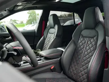 AUDI Q8 60 TFSI e quattro Pro Line S Competition   Na