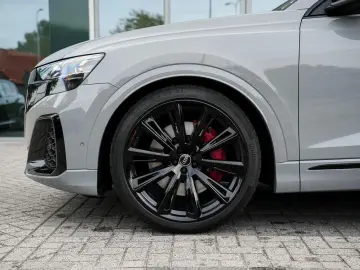 AUDI Q8 60 TFSI e quattro Pro Line S Competition   Na