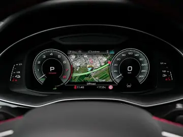 AUDI Q8 60 TFSI e quattro Pro Line S Competition   Na