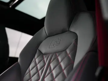 AUDI Q8 60 TFSI e quattro Pro Line S Competition   Na