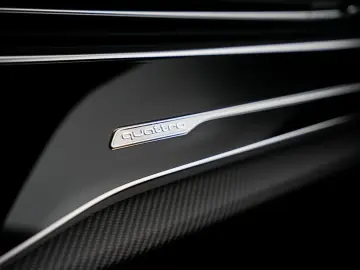 AUDI Q8 60 TFSI e quattro Pro Line S Competition   Na