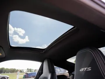 PORSCHE 992 3.0 Carrera 4 GTS   Achterasbesturing   Elek