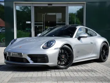 PORSCHE 992 3.0 Carrera 4 GTS