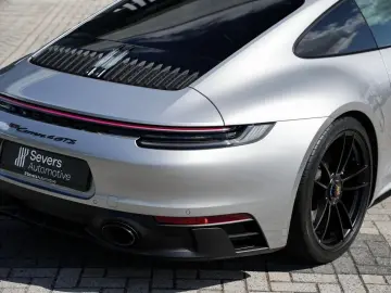 PORSCHE 992 3.0 Carrera 4 GTS