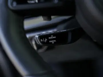 PORSCHE 992 3.0 Carrera 4 GTS