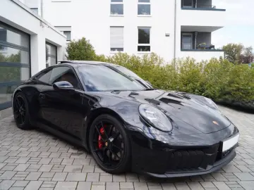 Porsche 911 (992.2) Carrera 4 GTS   Lift