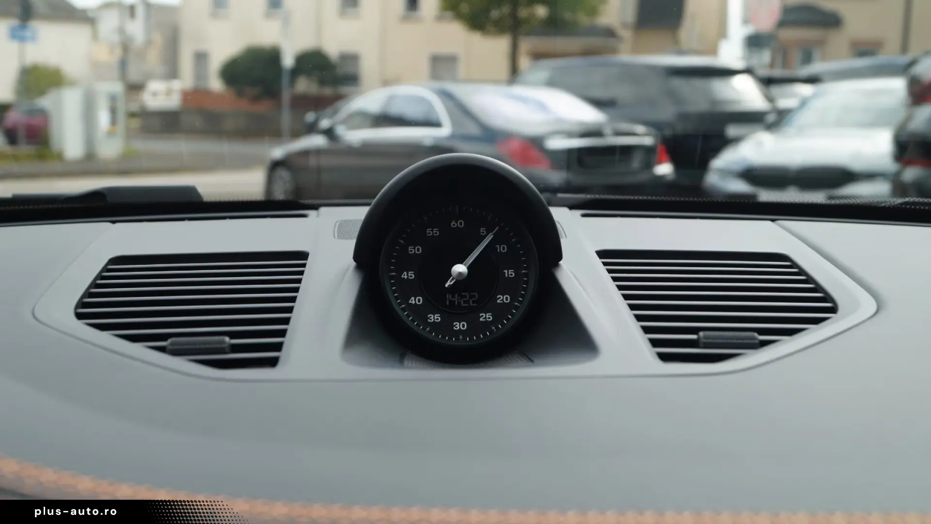 Porsche 911 (992.2) Carrera 4 GTS   Lift