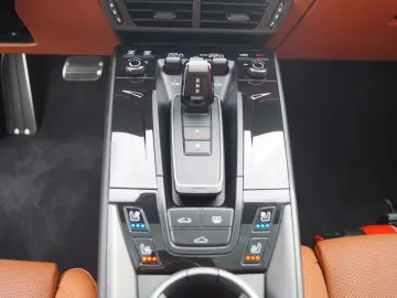 Porsche 911 (992.2) Carrera 4 GTS   Lift