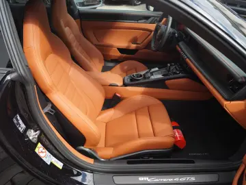 Porsche 911 (992.2) Carrera 4 GTS   Lift