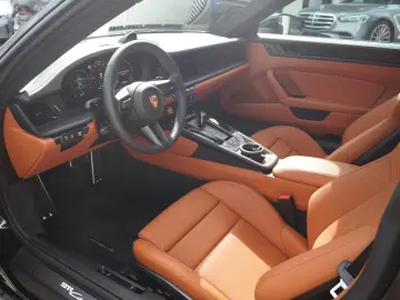 Porsche 911 (992.2) Carrera 4 GTS   Lift