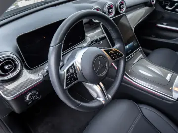 Mercedes-Benz C 200 4MATIC