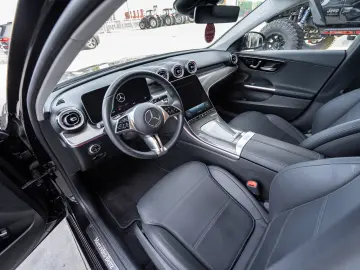 Mercedes-Benz C 200 4MATIC