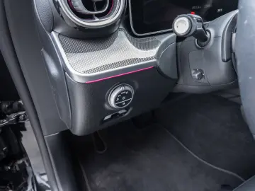 Mercedes-Benz C 200 4MATIC