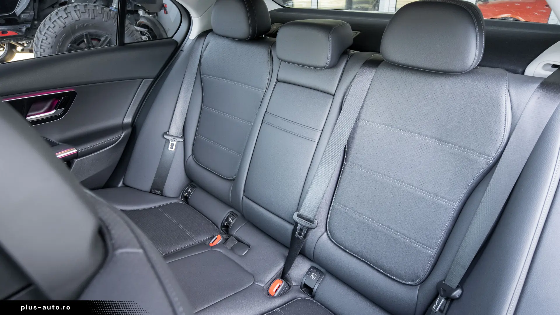 Mercedes-Benz C 200 4MATIC