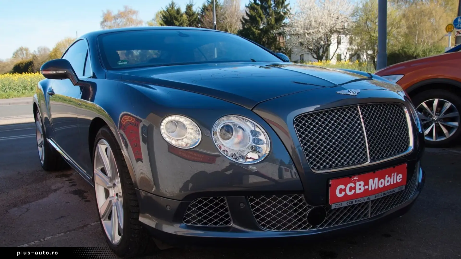 Bentley Flying Spur S Hybrid MY27 Full