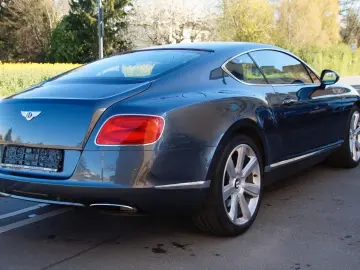 Bentley Flying Spur S Hybrid MY27 Full
