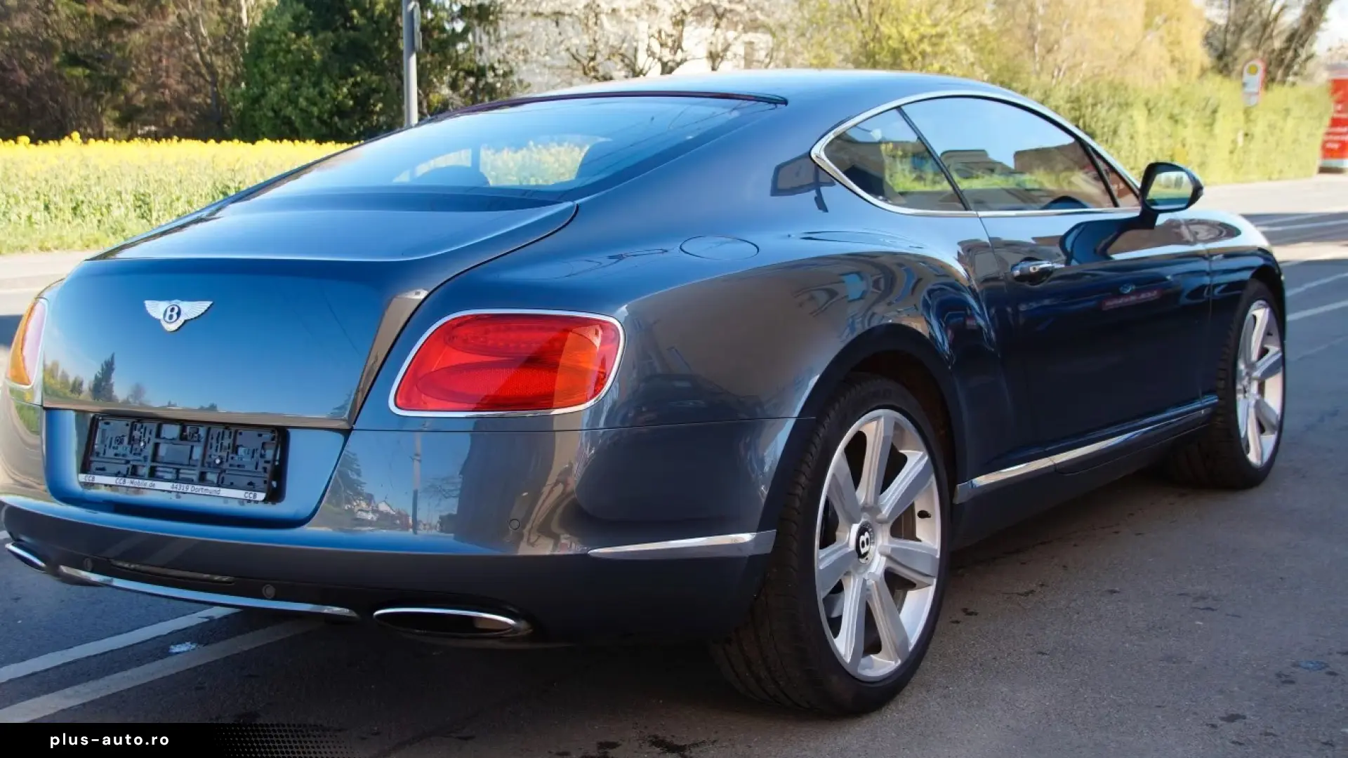 Bentley Flying Spur S Hybrid MY27 Full