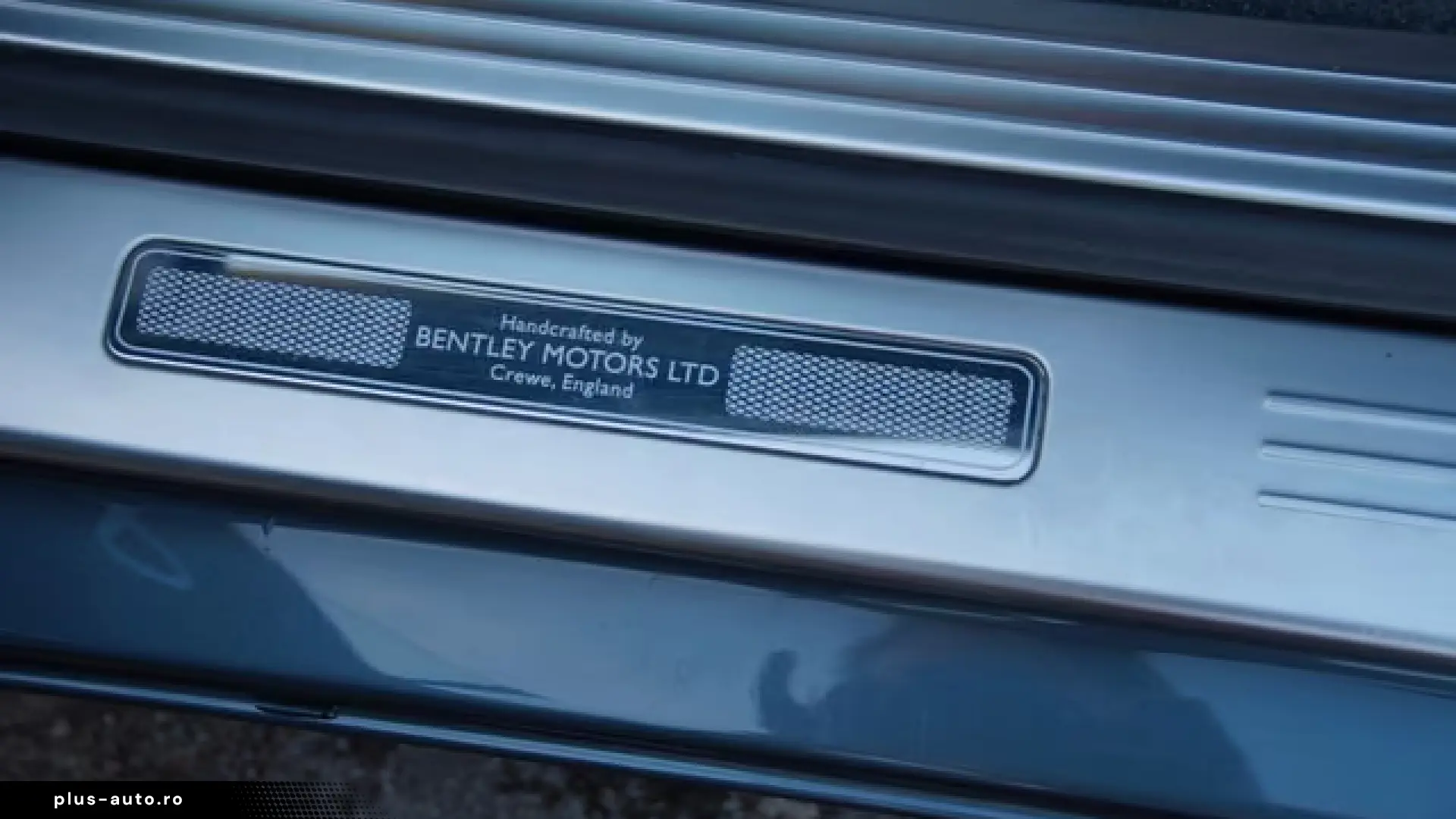 Bentley Flying Spur S Hybrid MY27 Full