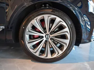 Bentley Bentayga 3.0 Hybrid Atelier Edition 4WD Autom