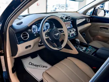 Bentley Bentayga 3.0 Hybrid Atelier Edition 4WD Autom