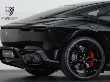 Ferrari Amalfi Passenger Daytona Carbon-LED 360