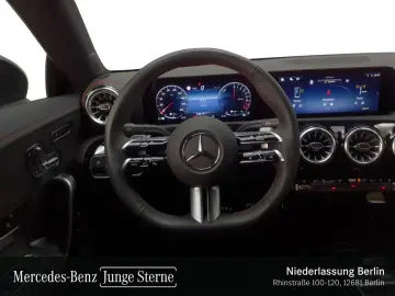 MERCEDES-BENZ CLA 250e AMG