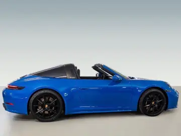 Porsche 992 911 Targa 4S Liftsystem-VA InnoDrive BOSE