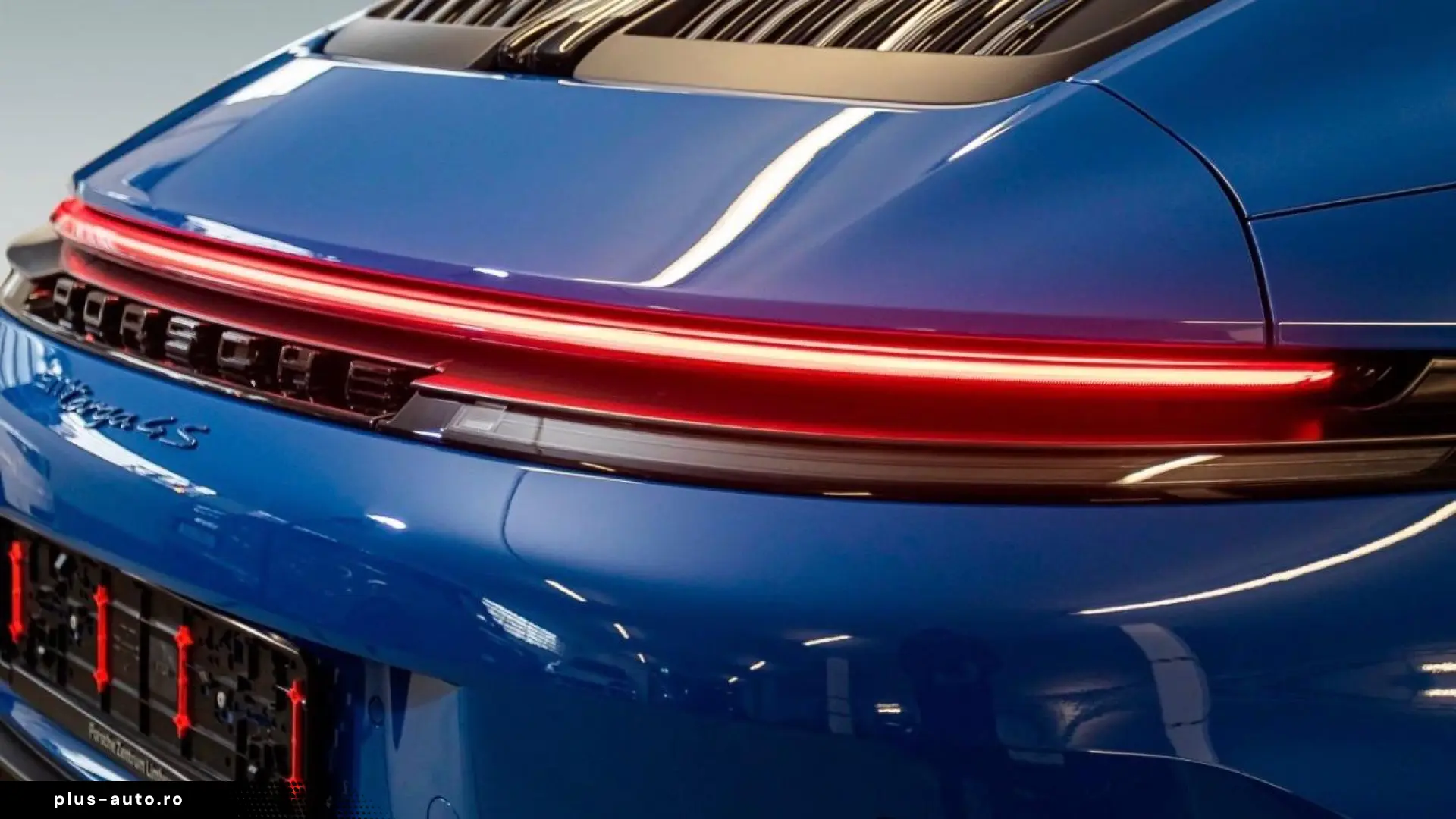 Porsche 992 911 Targa 4S Liftsystem-VA InnoDrive BOSE