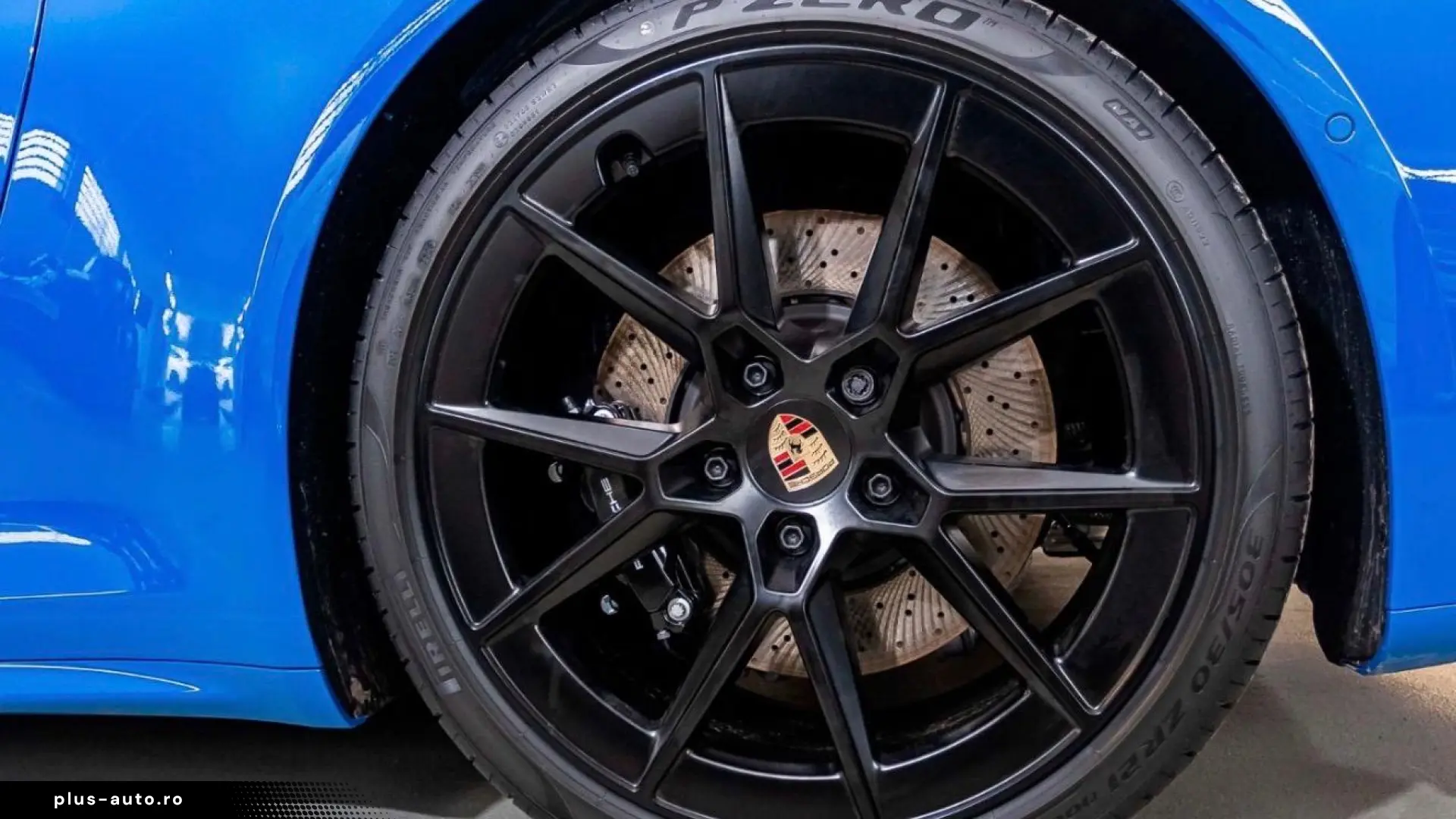 Porsche 992 911 Targa 4S Liftsystem-VA InnoDrive BOSE